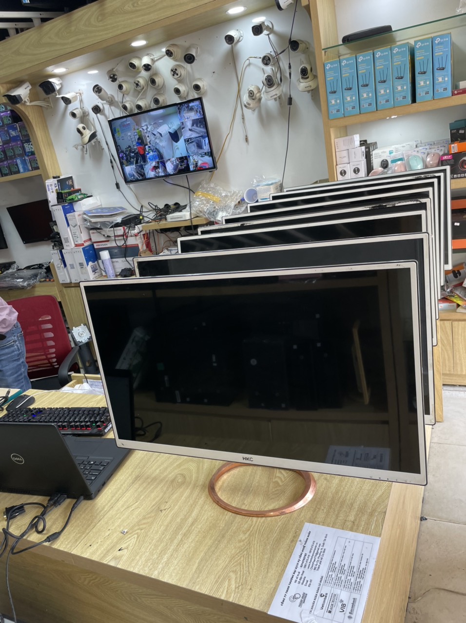 BÁO GIÁ Màn Hình Lcd 24'' Hkc M24a9x | Shopee Lazada Sendo Tiki mới nhất 6 Màn hình LCD HKC 32 inch NB32F FHD IPS 98%