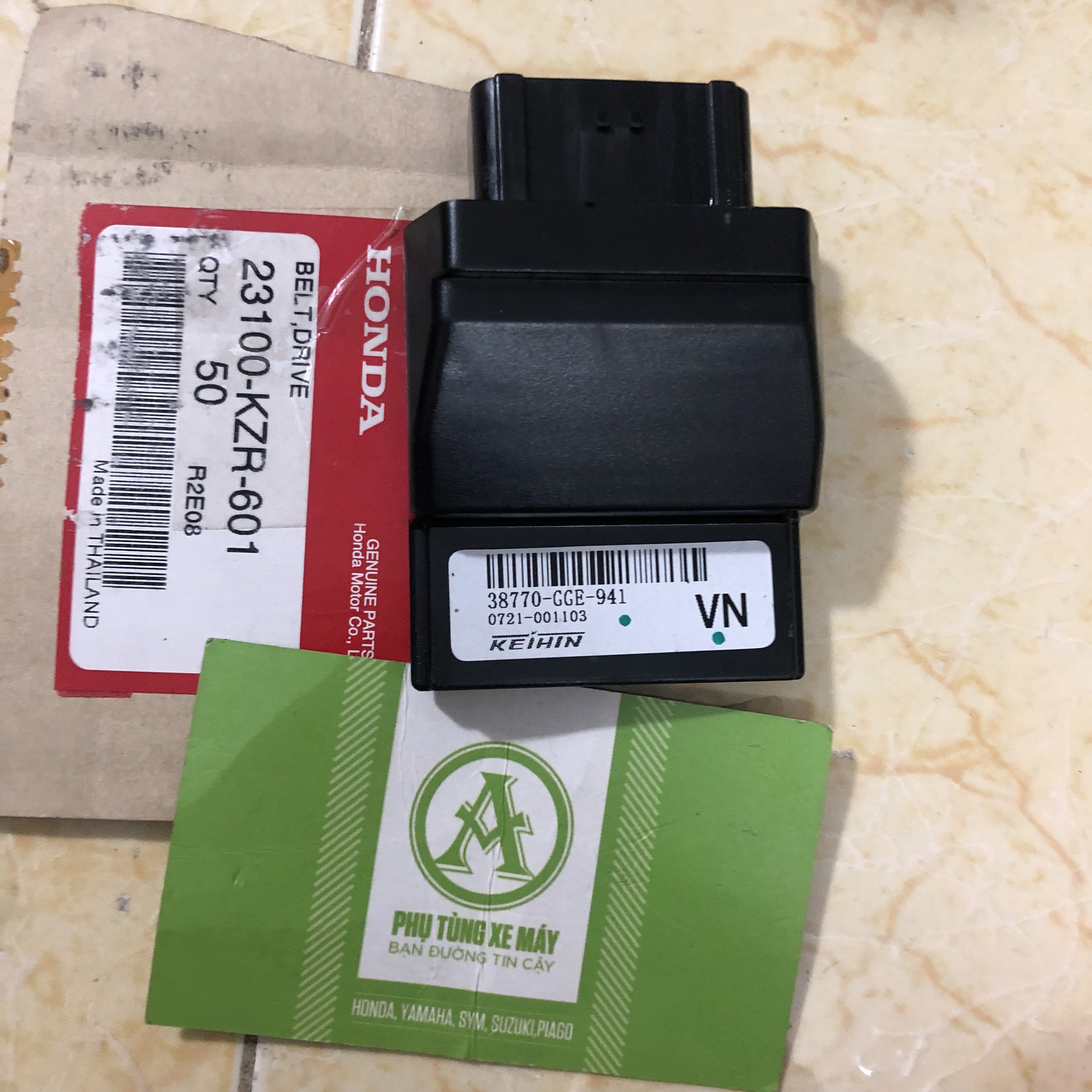 ECU ( IC ) XE TAY GA LEAD 110 ( có 2 mã GGE 941 và GGE 901 )