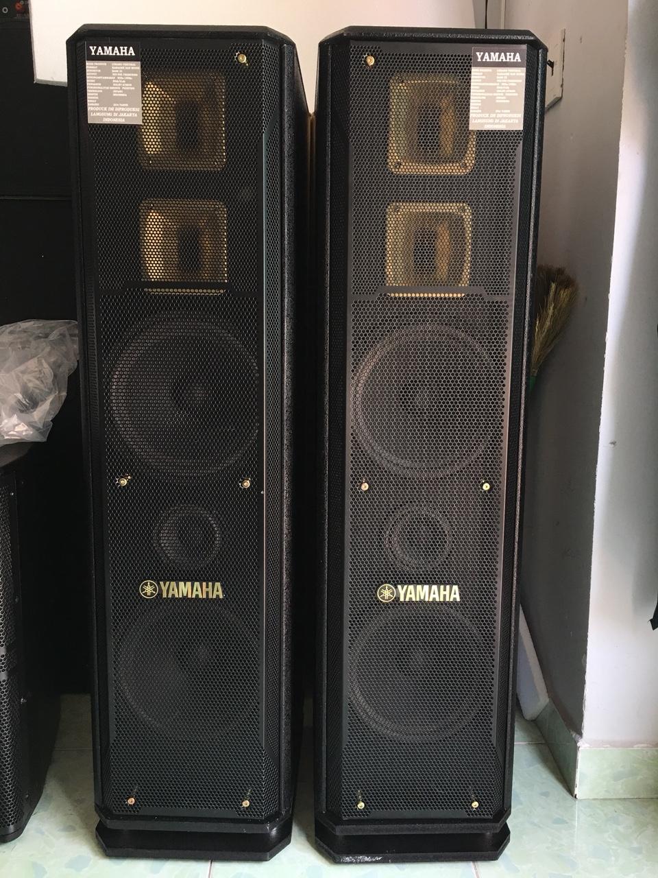 YAMAHA 709