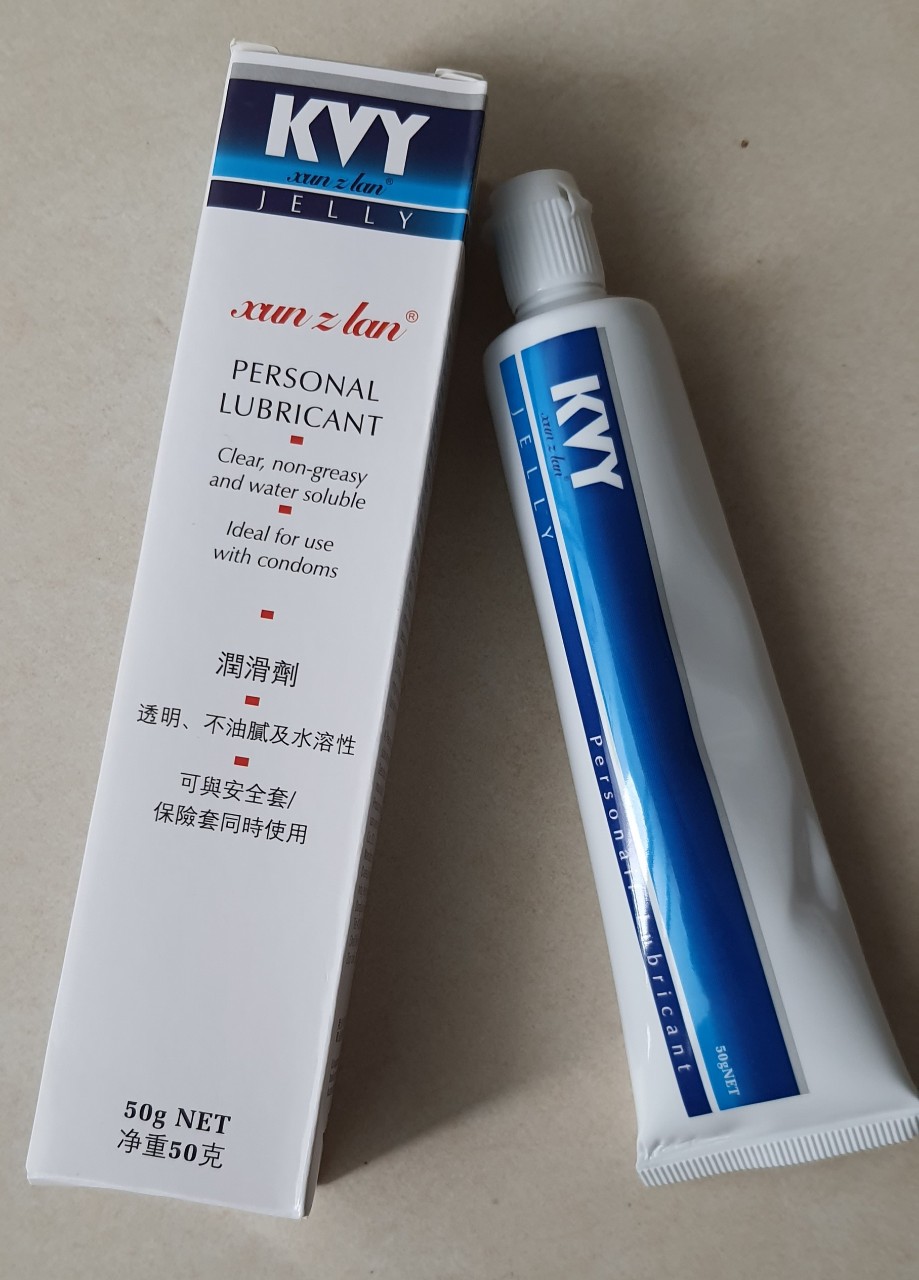 [HCM]Dầu bôi trơn cơ thể tạo độ ẩm KVY 50ml