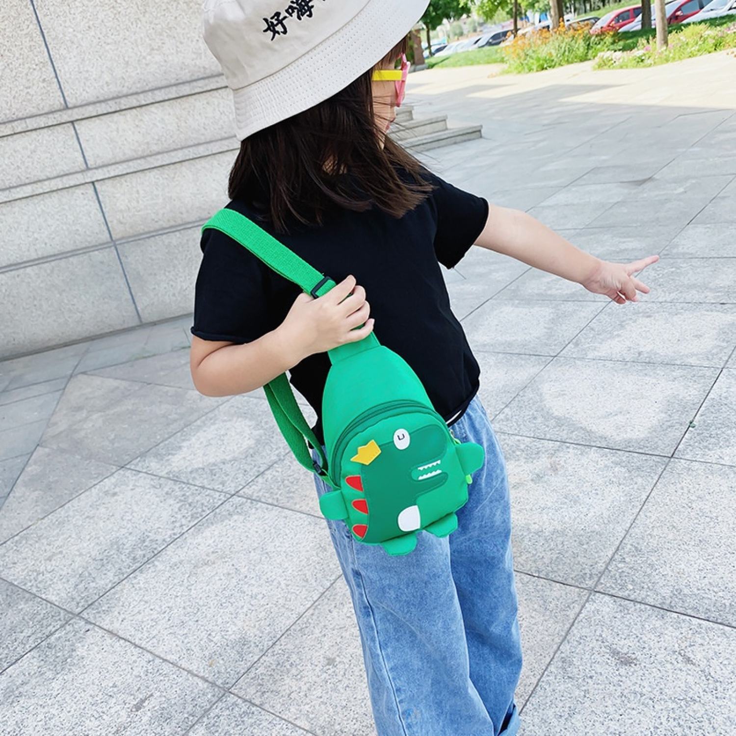 túi đeo chéo khủng long cho bé