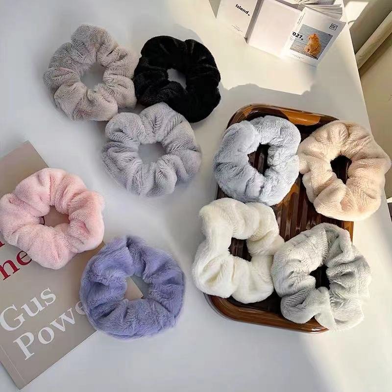 Cột Tóc '' Lông Nhung '' Mềm mịn - scrunchies