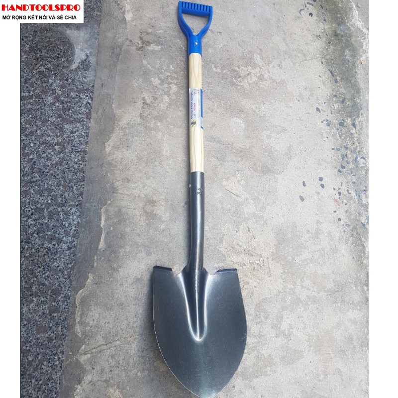 Cây xẻng nhọn cán gỗ tay cầm 1020mm a0704p c-mart