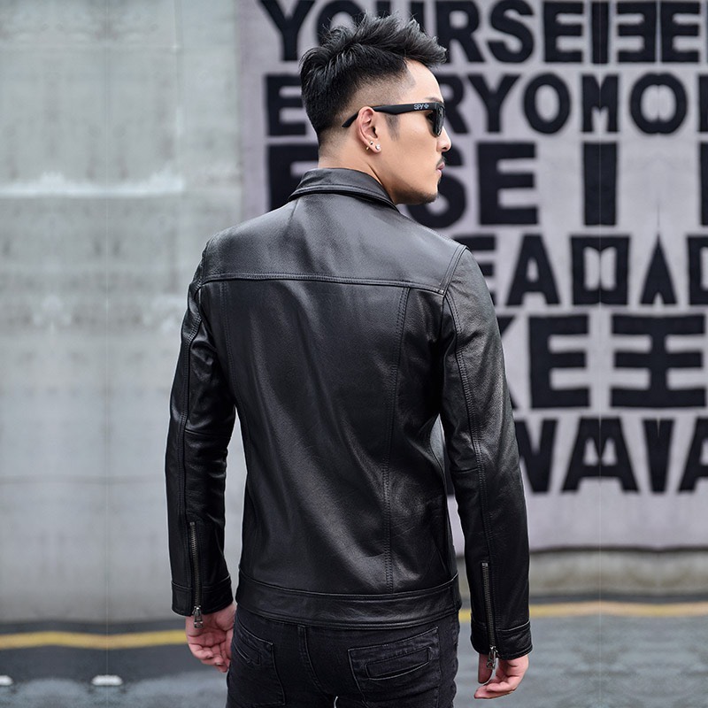 Áo da cổ bẻ túi hộp cổ điển