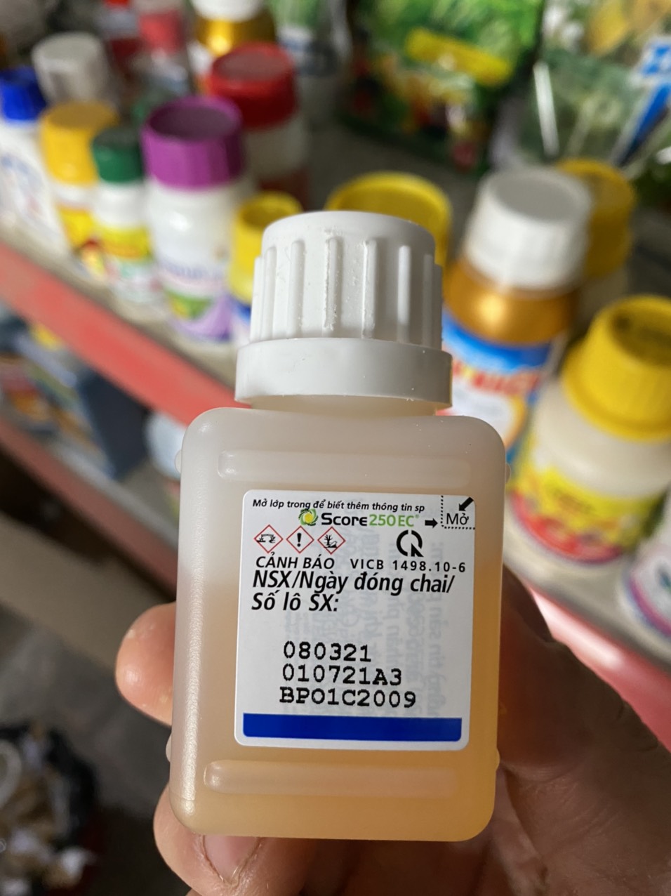 Thuốc trừ nấm bệnh Score250 EC chai 50ml