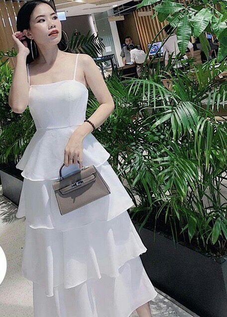 Maxi trắng 4 tầng
