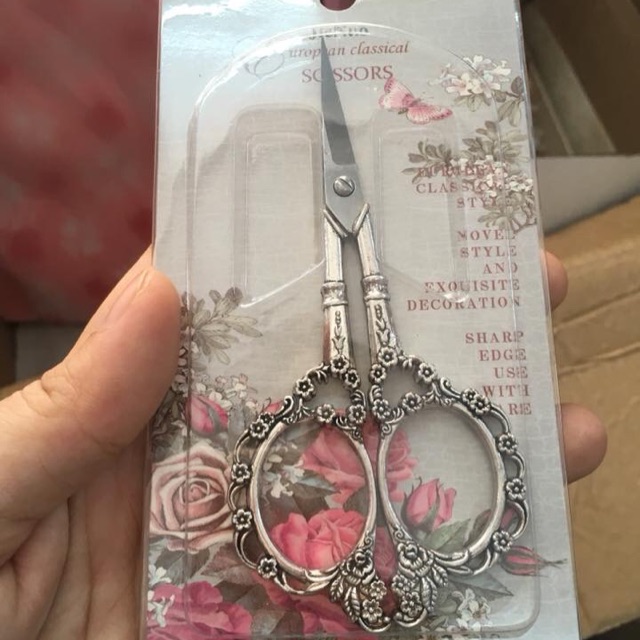 Vintage Flower Scissors 100K/Flower
