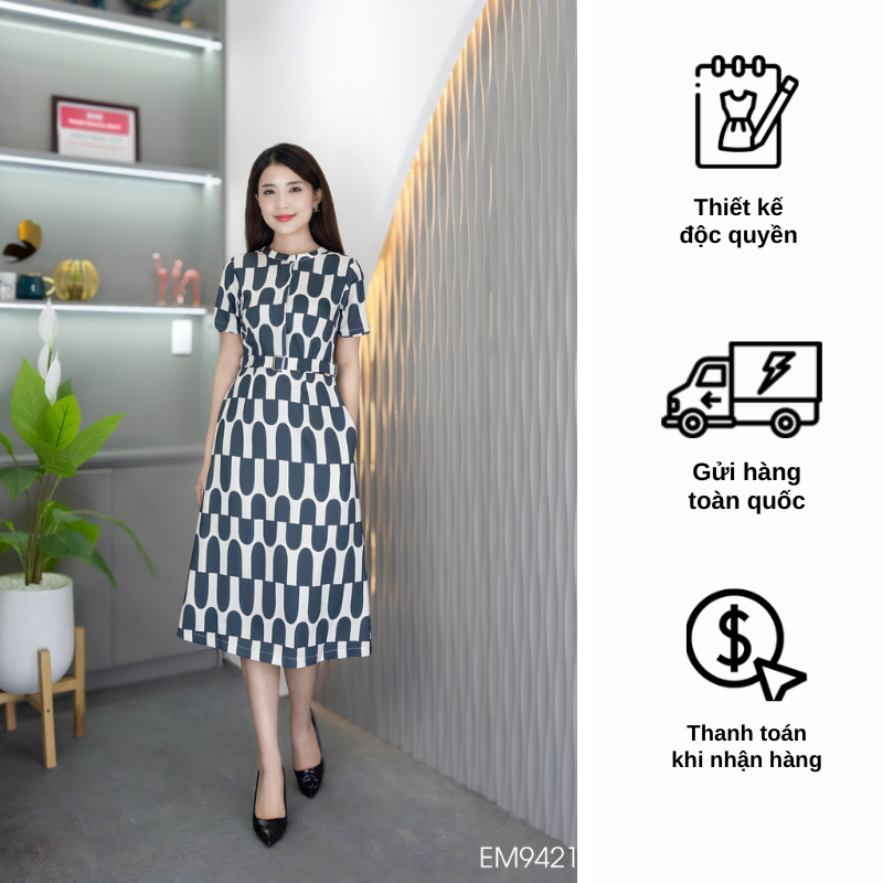 Đầm EMY EM9421 A Ô Lập Thể Xanh Đen