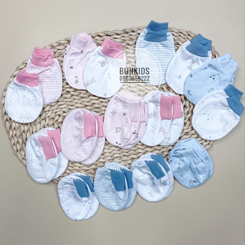 Phụ Kiện Sơ Sinh Bao Tay Bao Chân Mio Cho Bé