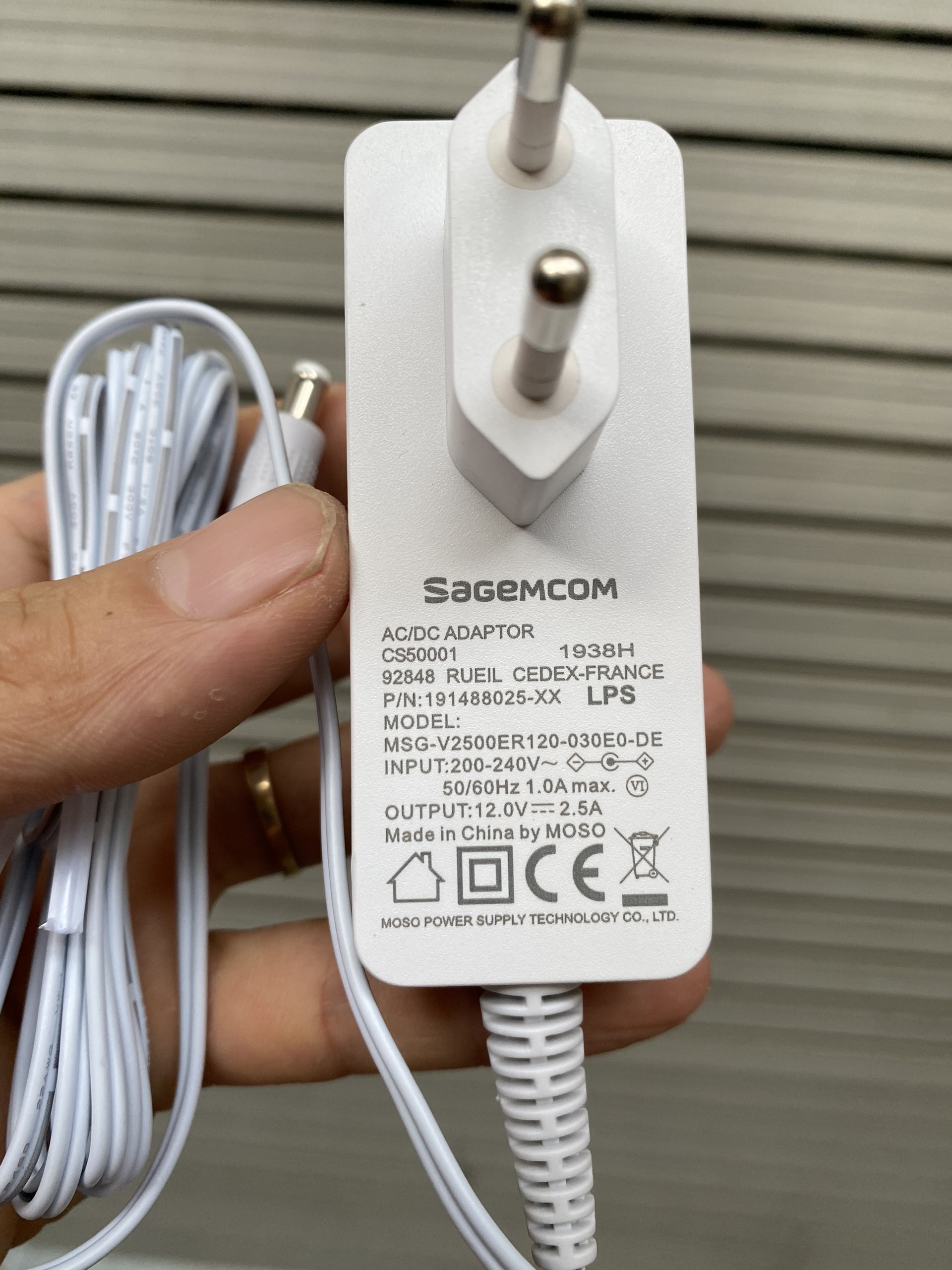Adapter nguồn 12V 2.5A loại cao cấp