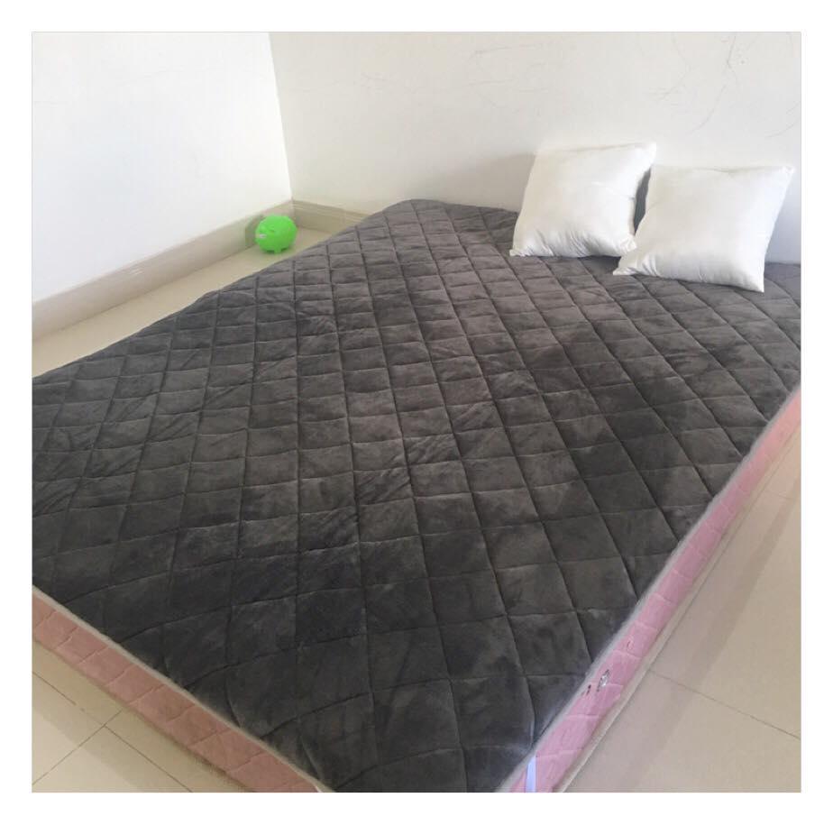 tấm bảo vệ nệm 1.6*2m