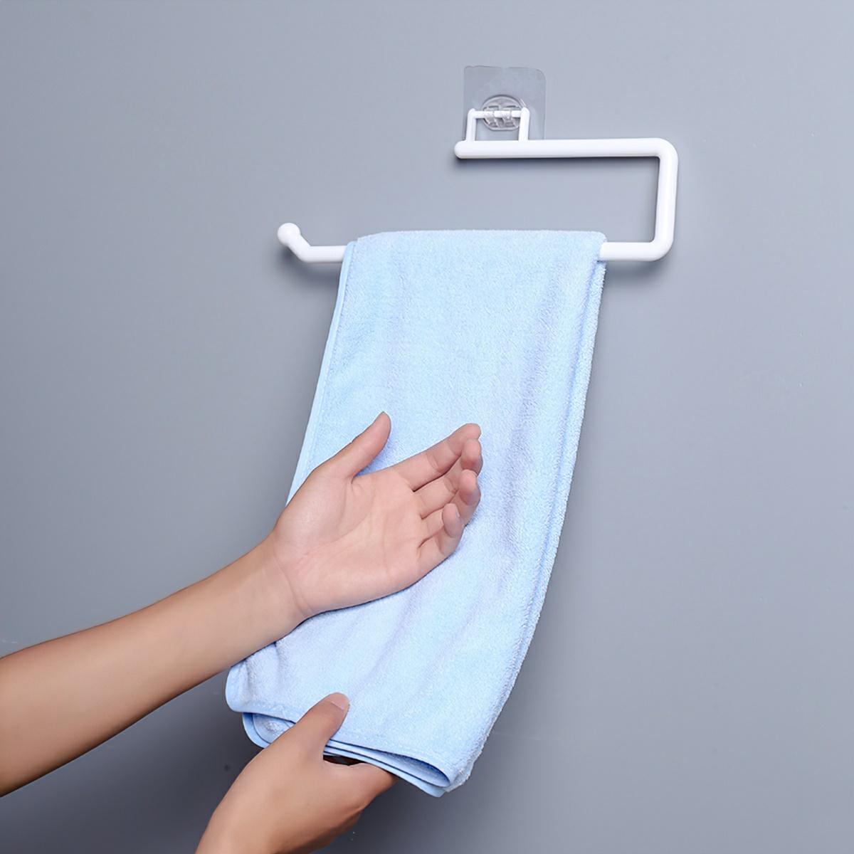 Giá treo cuộn khăn giấy tiện lợi chuyên dụng cho nhà bếp, nhà tắm - SHOPER