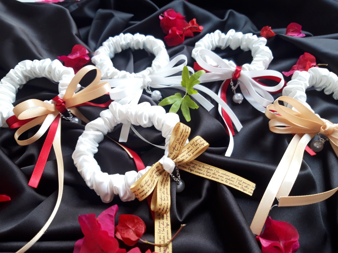 Cột tóc scrunchies Nơ cao cấp (Hình thật).