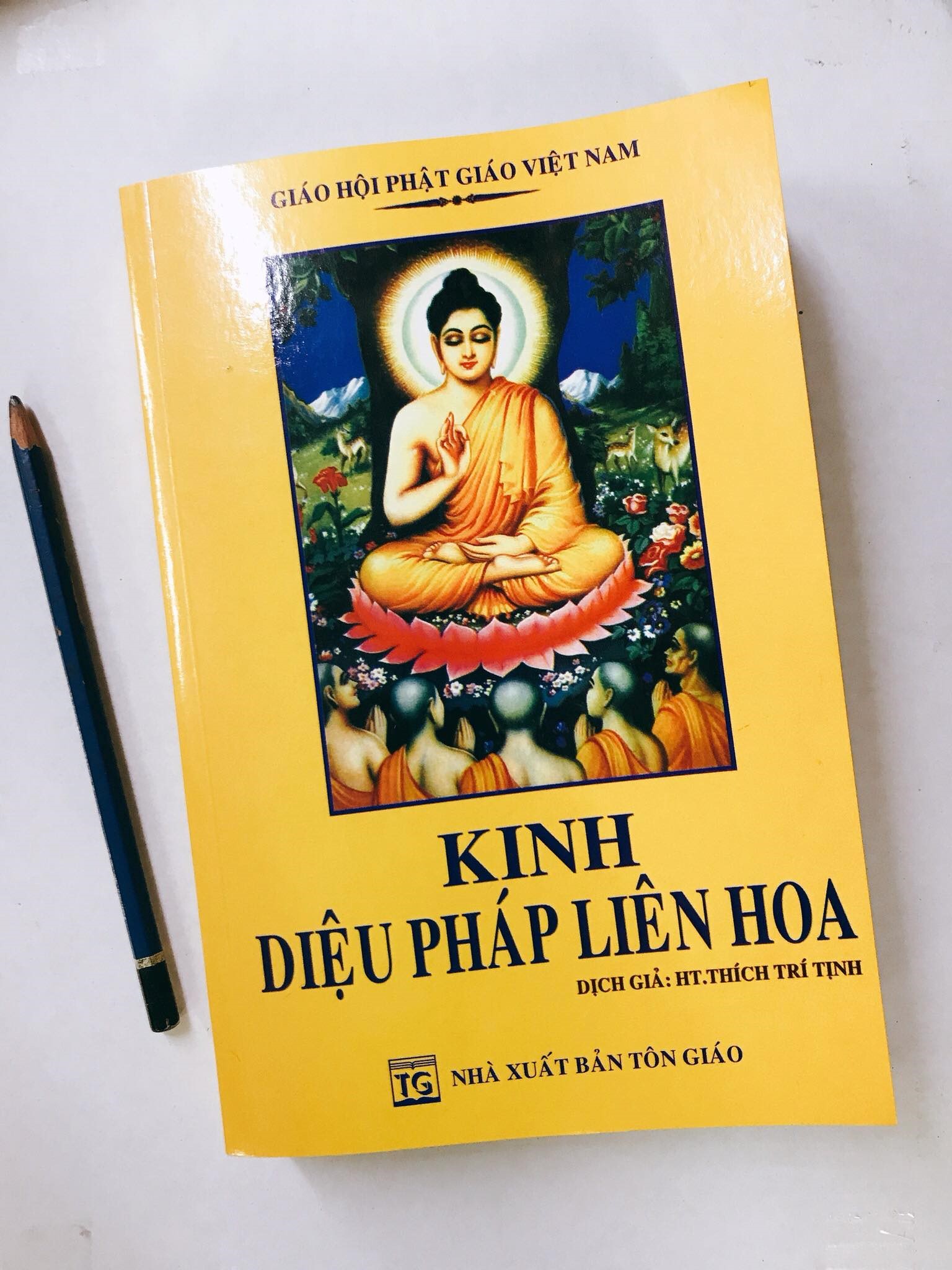 5 mẫu sách hay diệu pháp liên hoa – ht thích trí tịnh