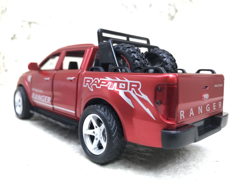 Mô hình xe PICKUP FORD Ranger Raptor 2021 1:32