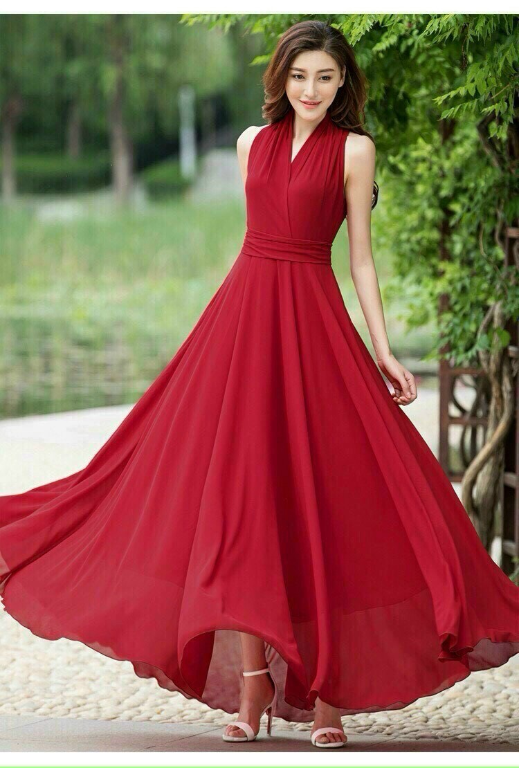đầm maxi dài cổ v sang trọng