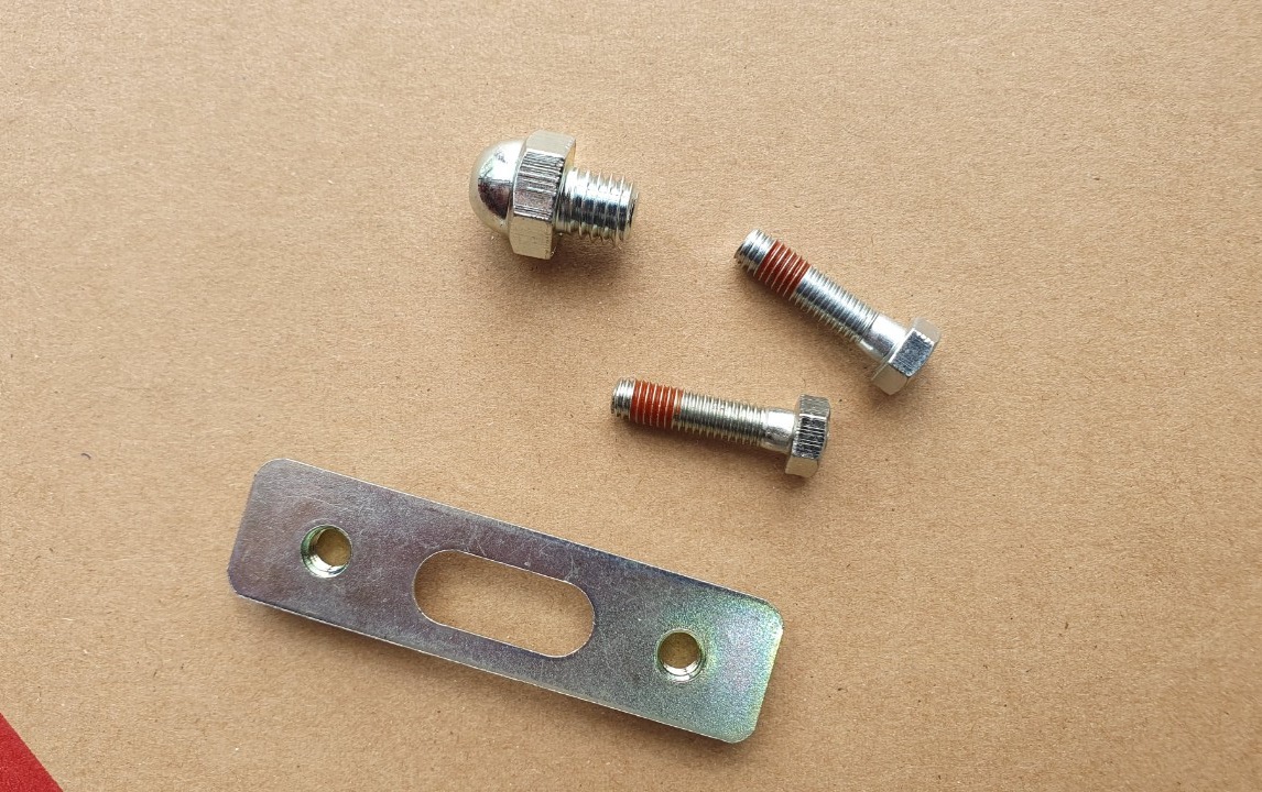 [HCM]BỘ ỐC GÁC CHÂN TRƯỚC HONDA WINNER X (1 BÊN)