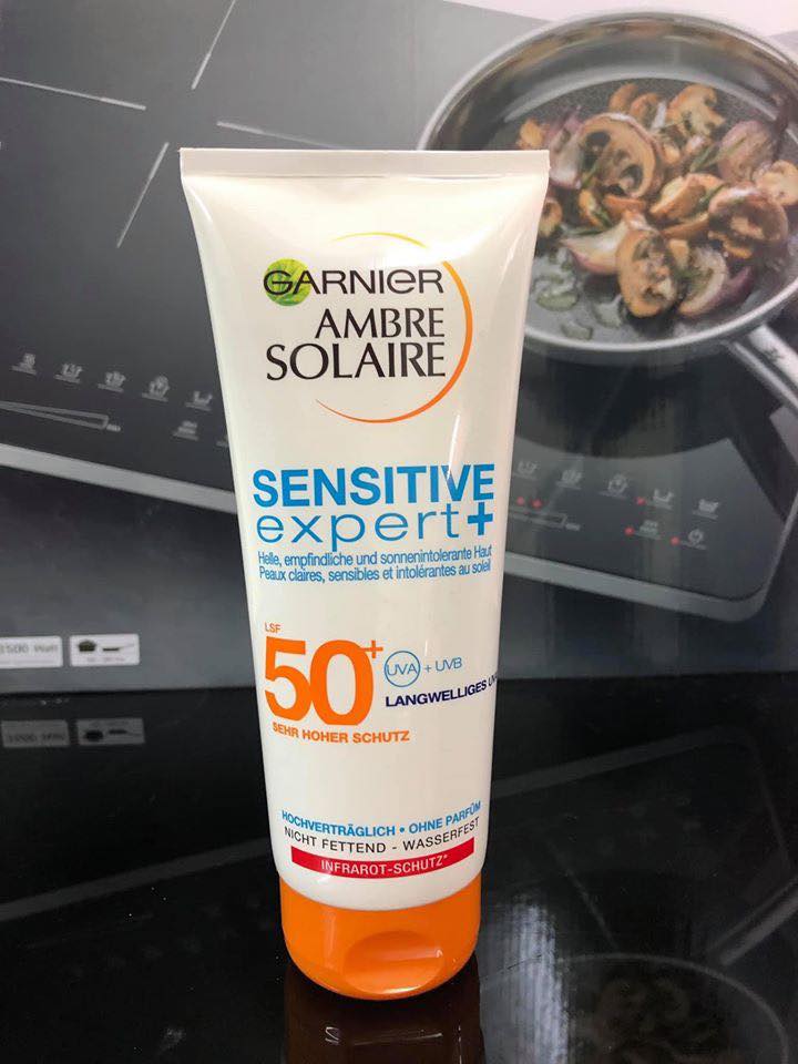 (Review) Kem chống nắng thảo dược Garnier Đức