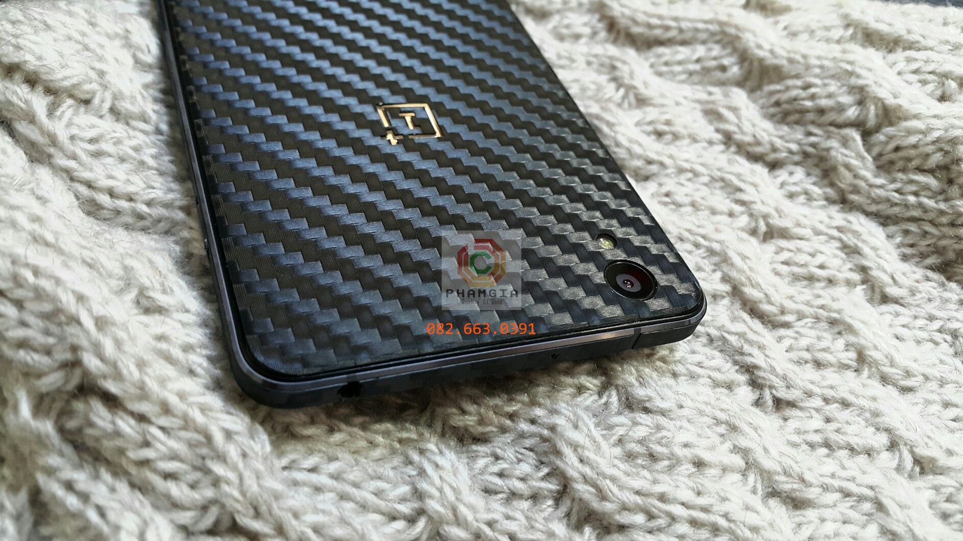 Miếng dán mặt lưng skin carbon Oneplus X