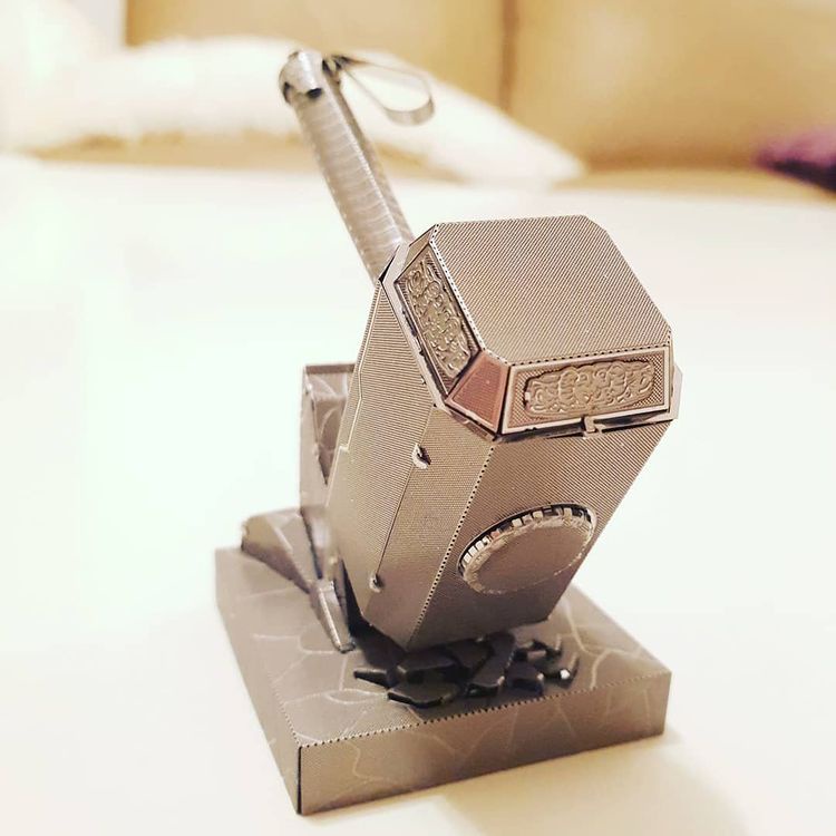 Mô Hình 3D Kim Loại Marvel Búa Mjolnir (chưa ráp)