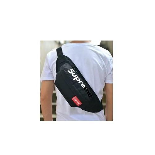 Xả hàng túi đeo chéo Supreme màu đỏ - màu đen