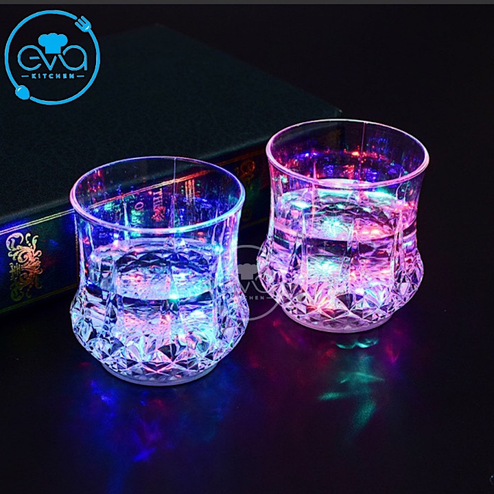 [HCM]Ly Nước Đổi Màu Phát Sáng Moonlight