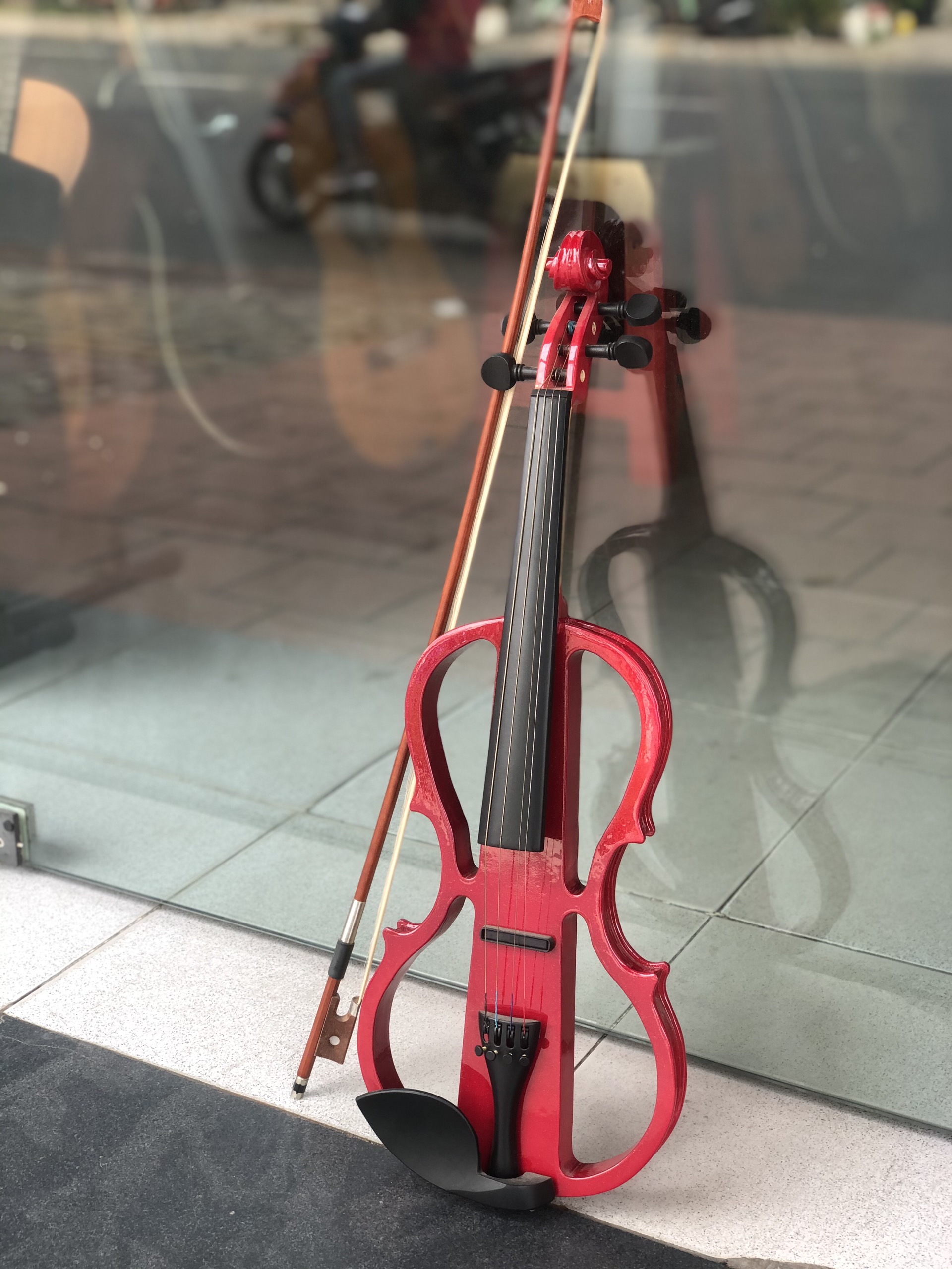 Đàn violin điện tử