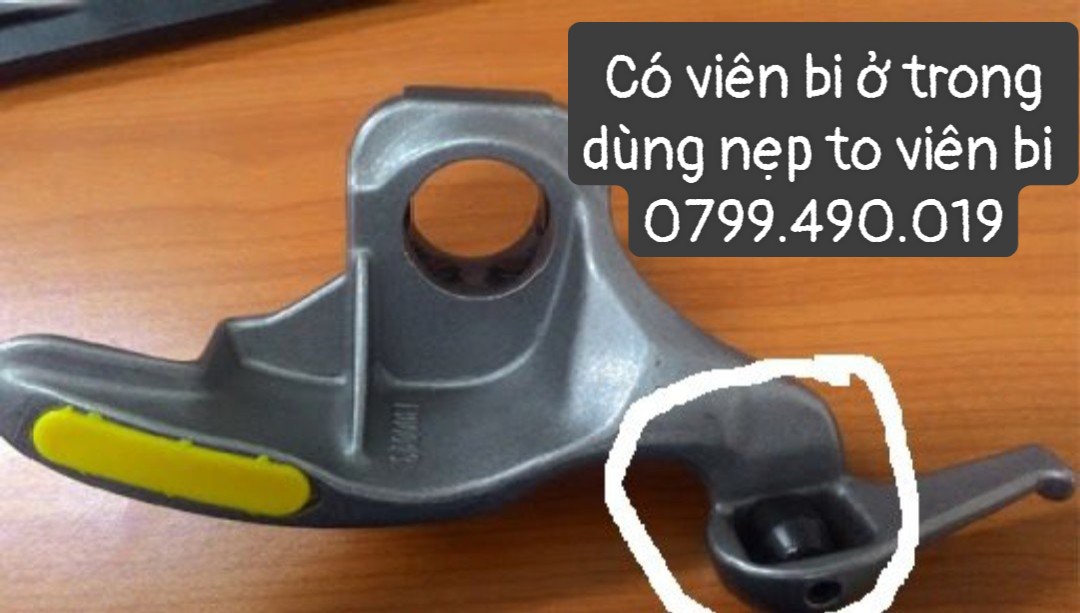 Nẹp nhựa mỏ vịt máy ra vào lốp