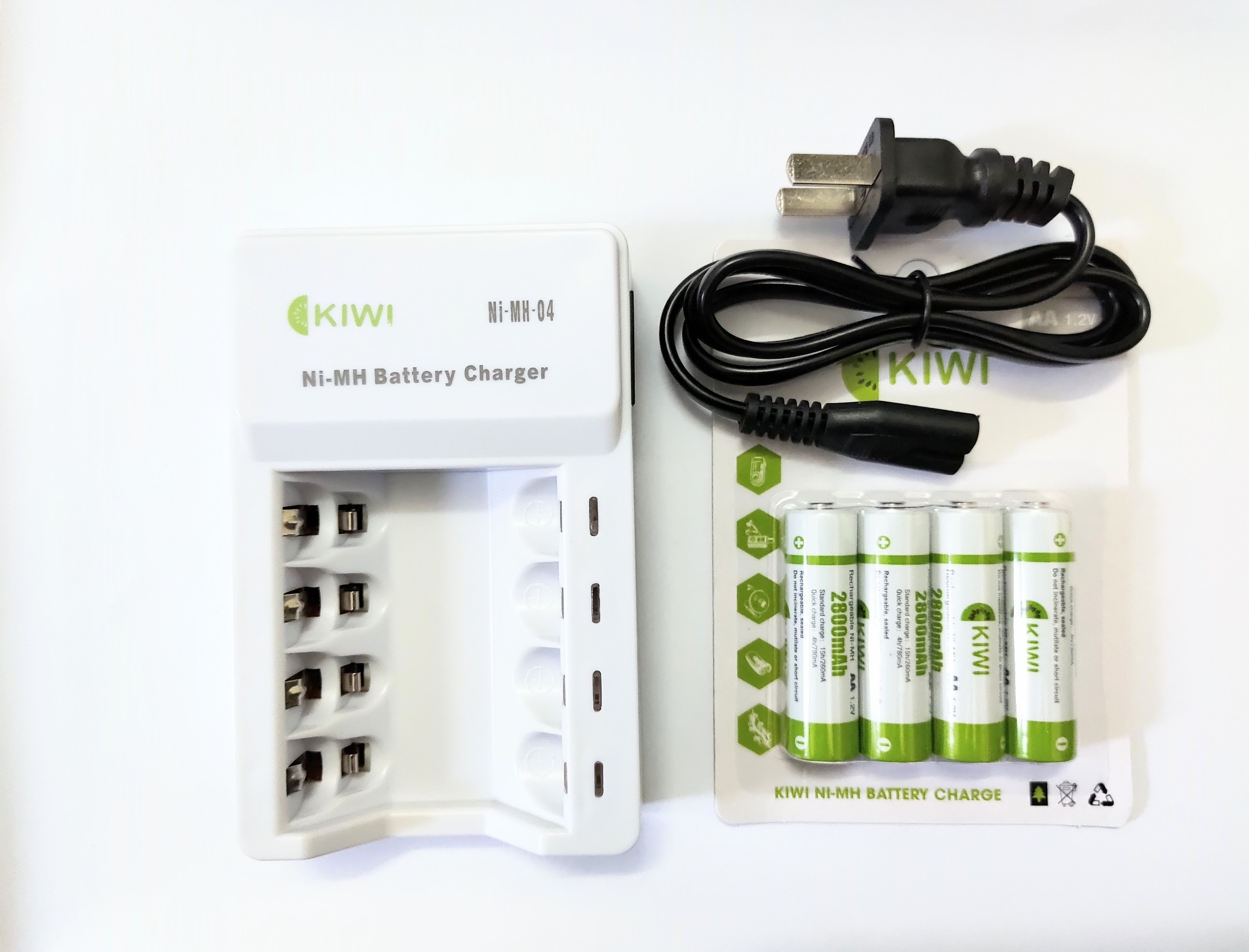 Combo 4 pin sạc Kiwi AA 2800mAh và sạc pin đa năng Kiwi - hàng chính hãng
