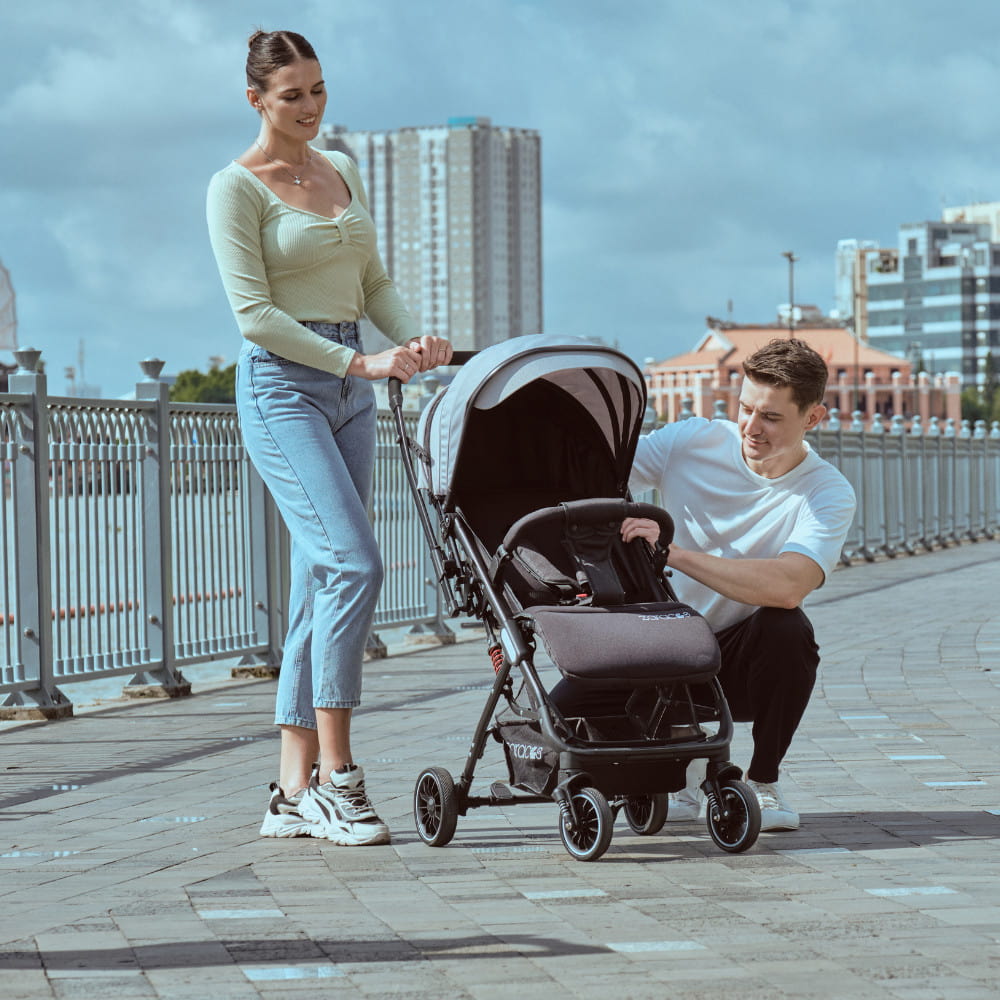 Xe đẩy 2 chiều gập gọn Zaracos Evivan 2996