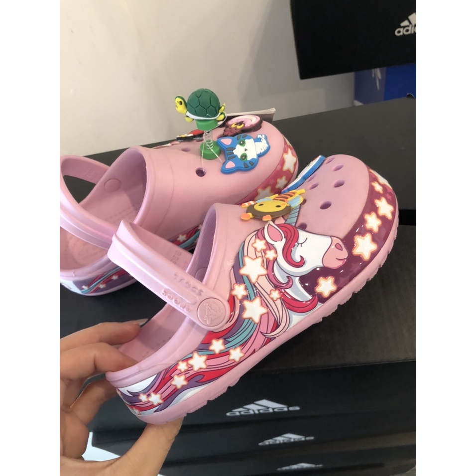 Dép cross cho bé depcrosskids màu hồng