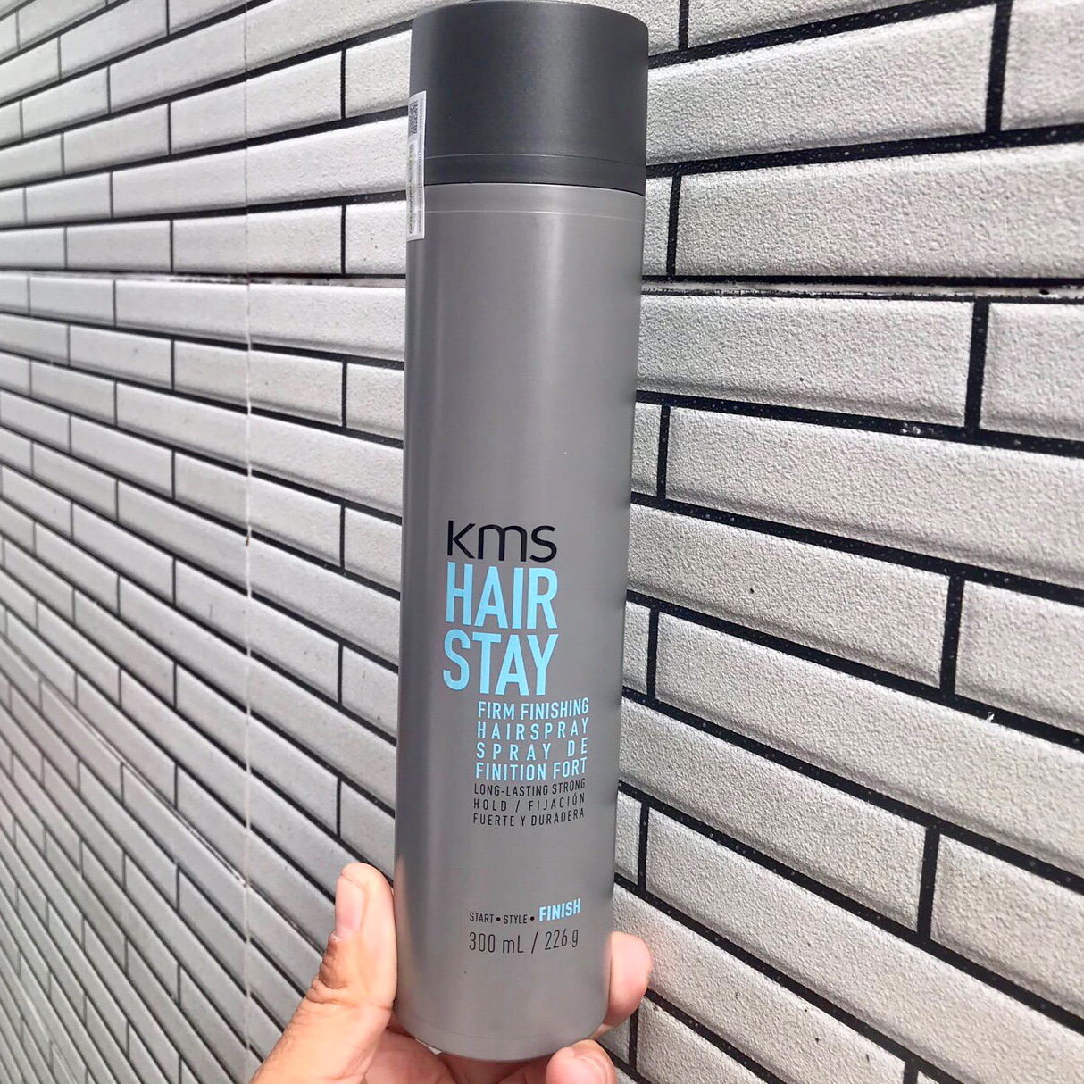 Gôm xịt định vị cố định và giữ nếp tóc mạnh mẽ kms hair stay finishing spray 300ml