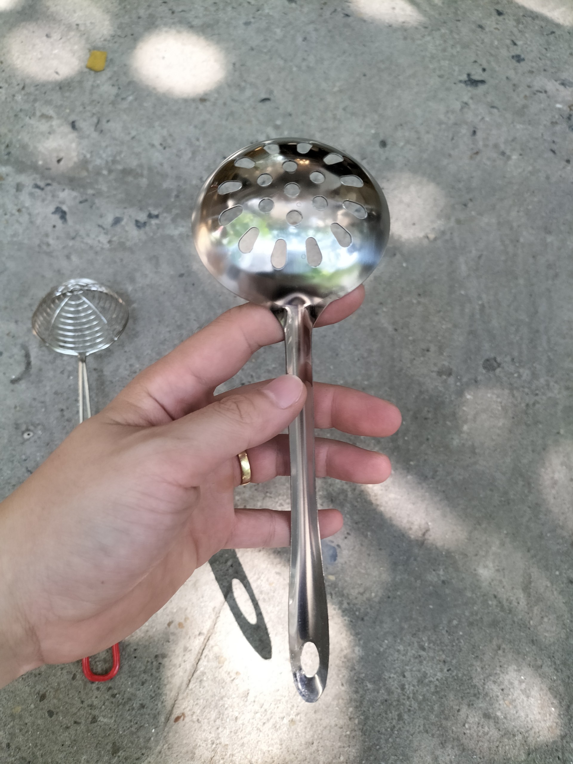 Vợt Múc Chân Trâu Topping Chuôi Đỏ