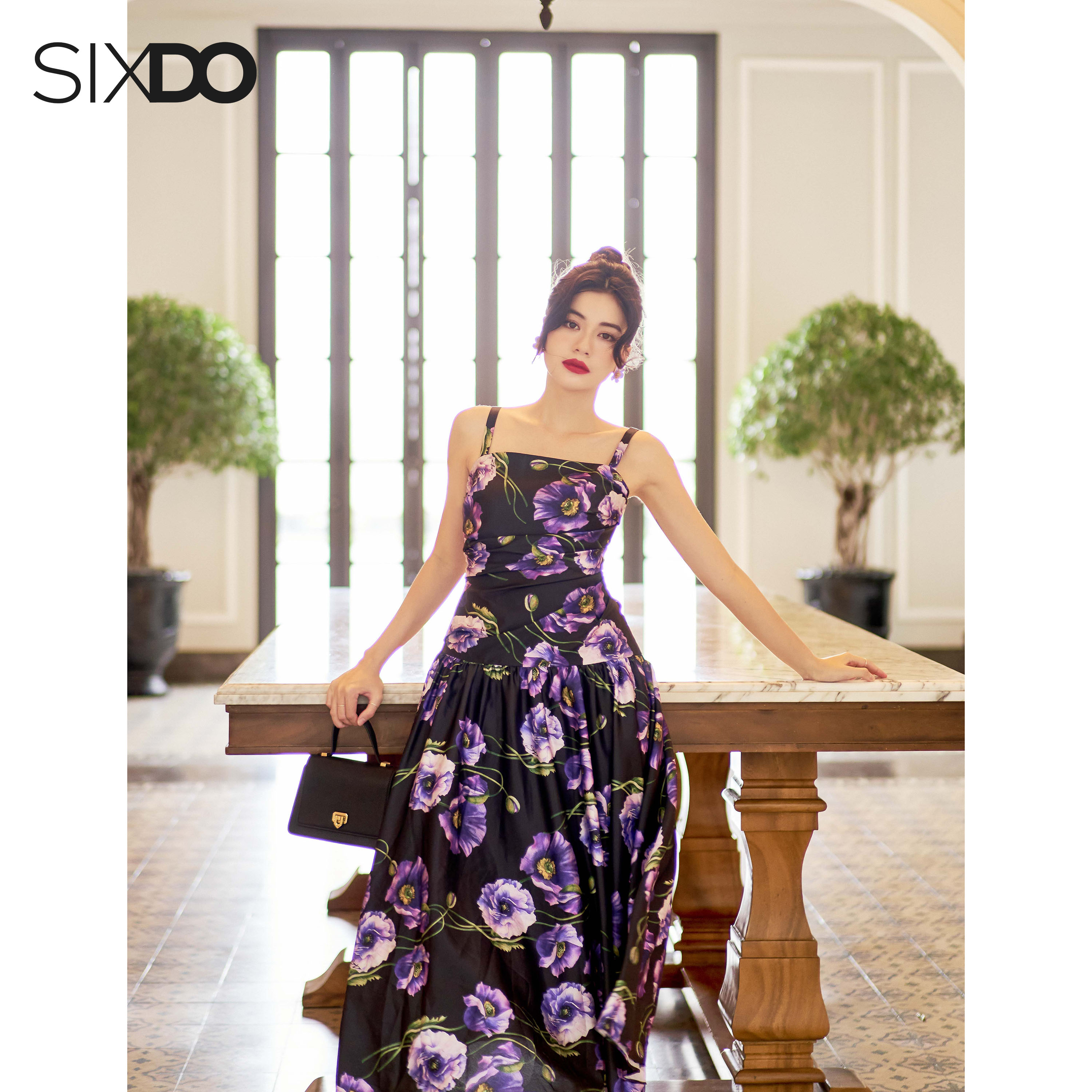 Đầm họa hai dây hoa poppy SIXDO (Black Poppy Midi Silk Dress)
