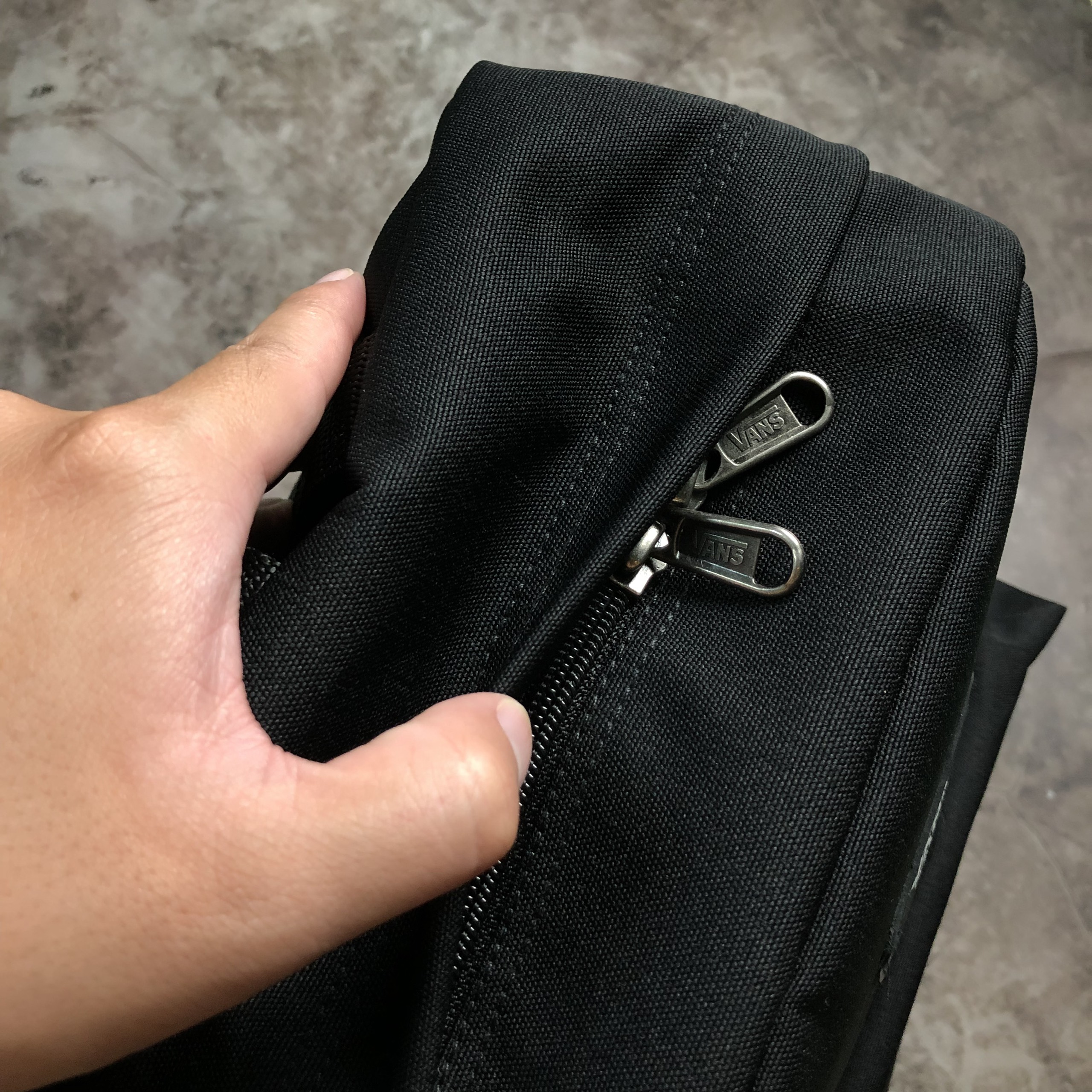 Balo đi học V.A.N.S Snoopy Peanuts – Black ( Hình Chú Cún ) - SB1107A [ ẢNH CHỤP THẬT ]