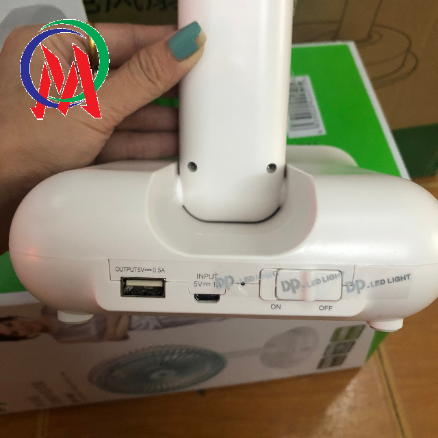 Quạt sạc tích điện có đèn cảm ứng DP-7624
