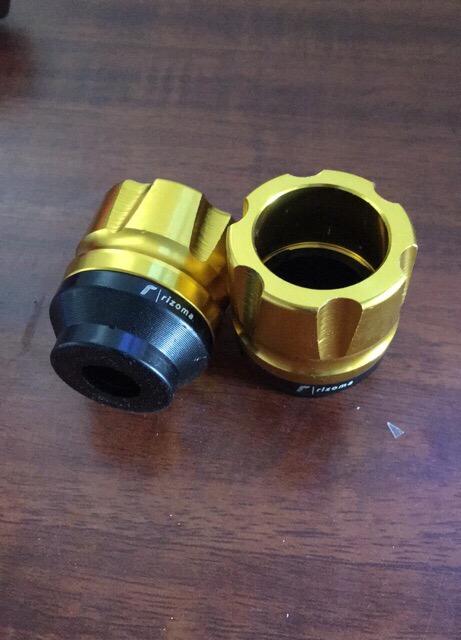 [ giá 1 cặp màu đen ]  Gù chống đổ trước K3 CNC