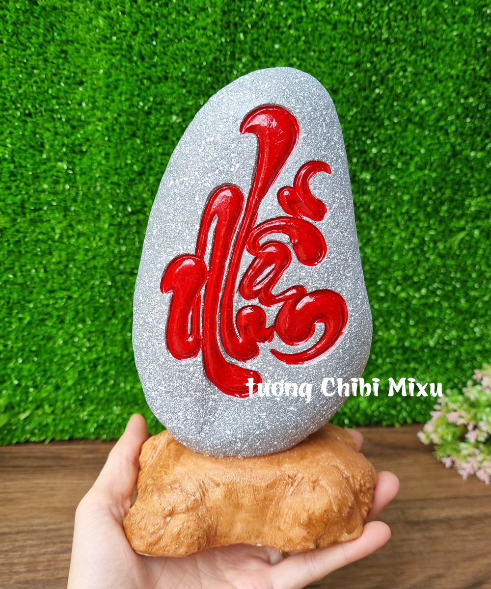 Đá khắc thư pháp chữ Nhẫn (màu chữ đỏ / vàng / đen) để bàn