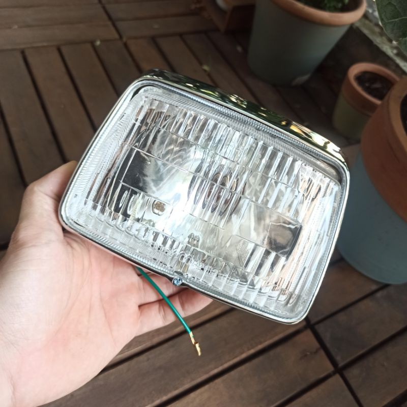 Chóa đèn Yuhwa cub 82, DH