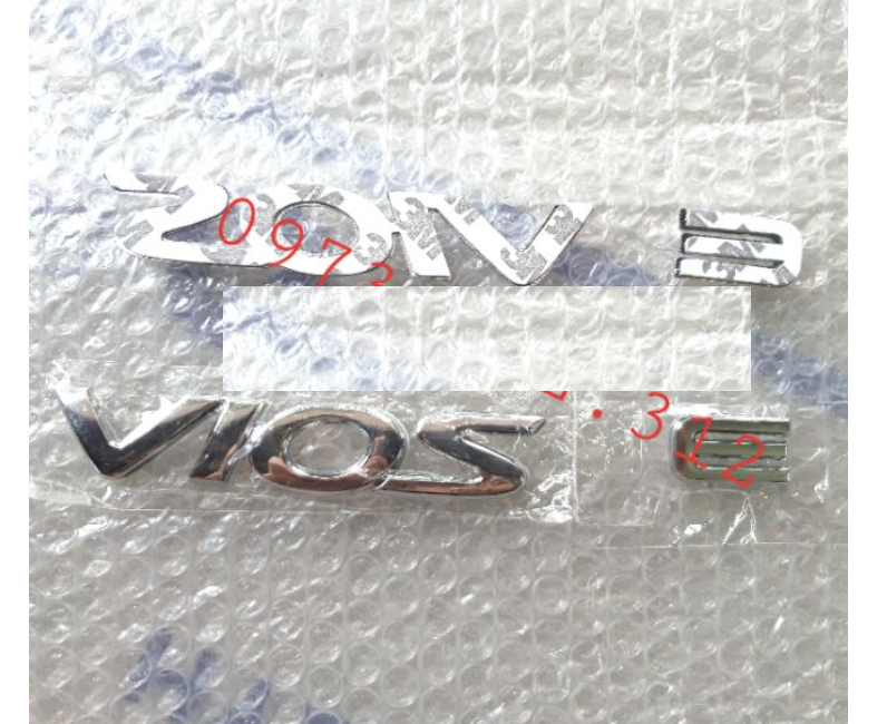Logo chữ Vios E dán trang trí xe