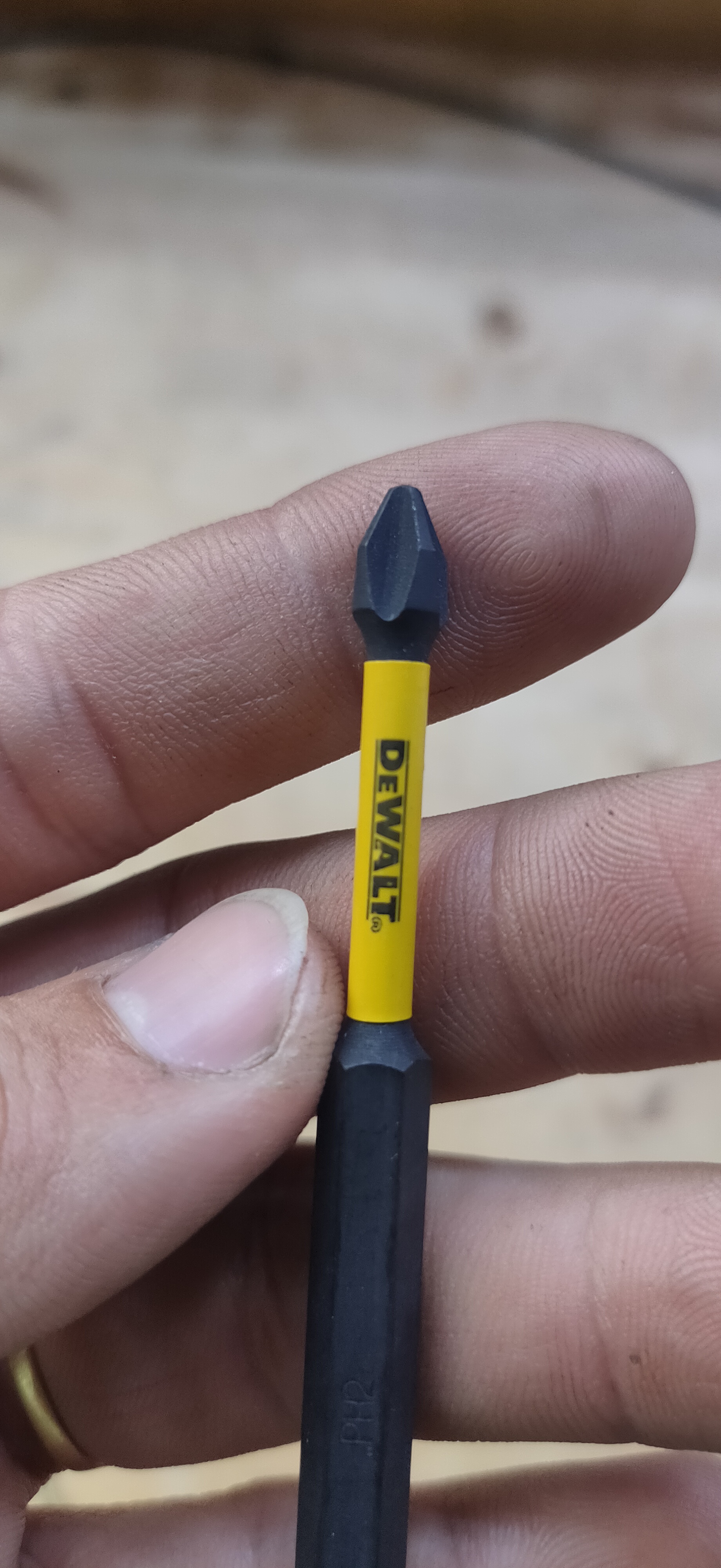 Mũi vít Dewalt 9cm