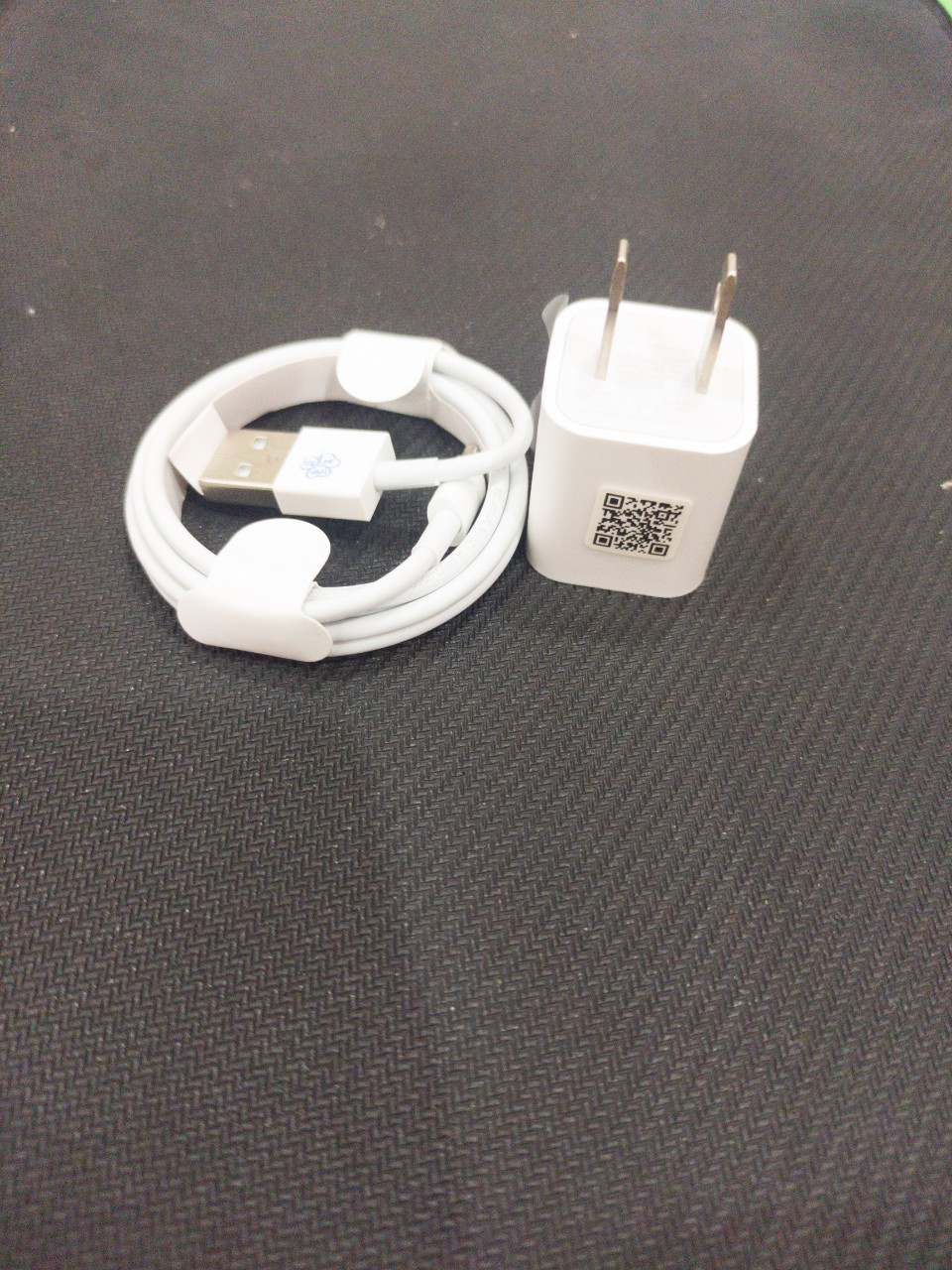Combo sạc ip chân  vuông A21 5w kèm cáp foxconn 6ic