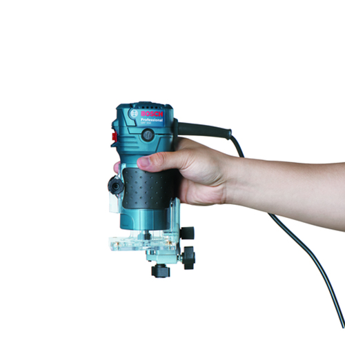 Máy phay gỗ cầm tay Bosch GKF 550