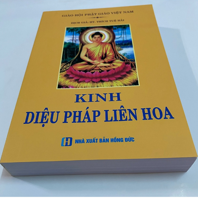 Sách - Kinh Diệu Pháp Liên Hoa (Dịch giả : HT.Thích Tuệ Hải ) ( Bìa Mềm )