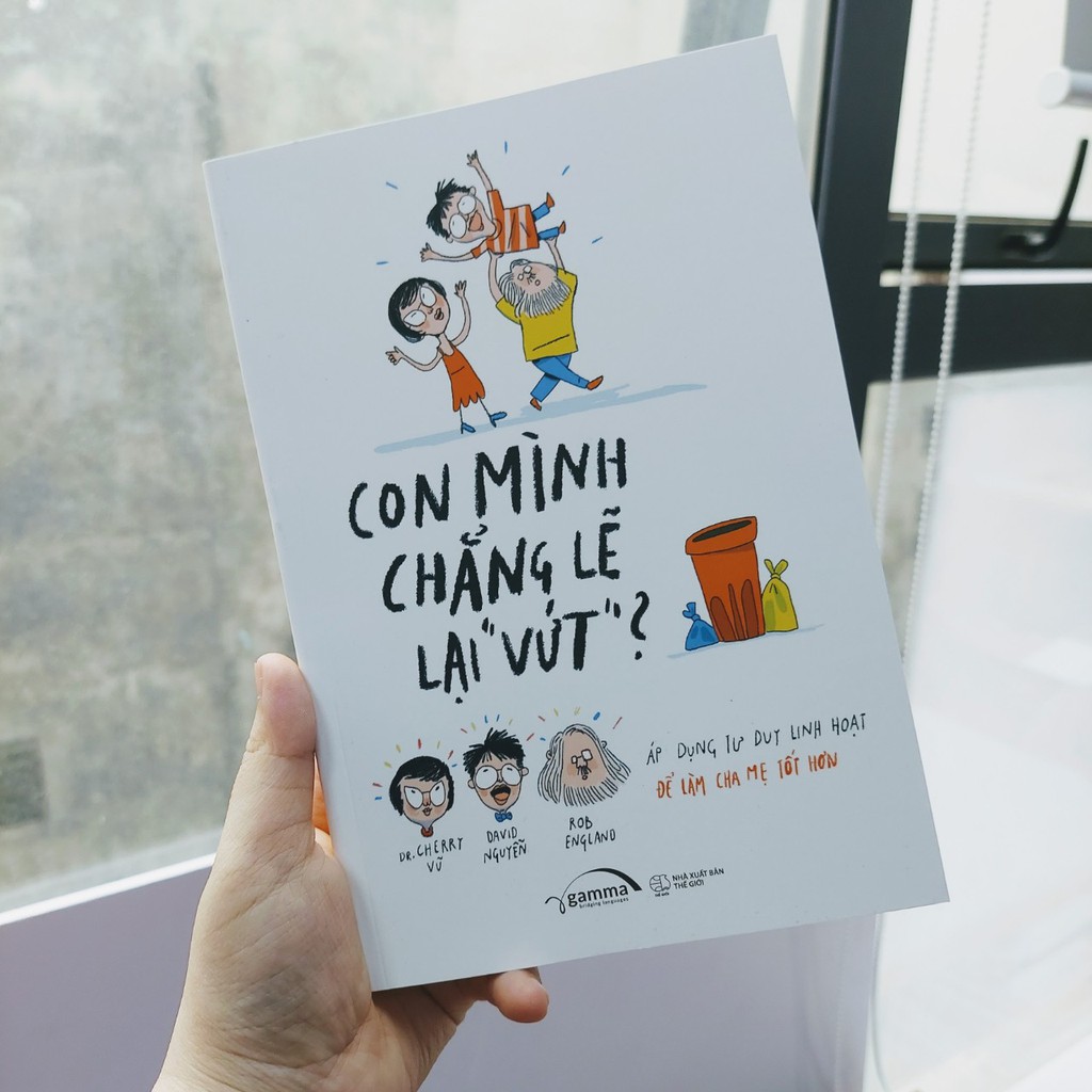 Sách - Con Mình Chẳng Lẽ Vứt [AlphaBooks]
