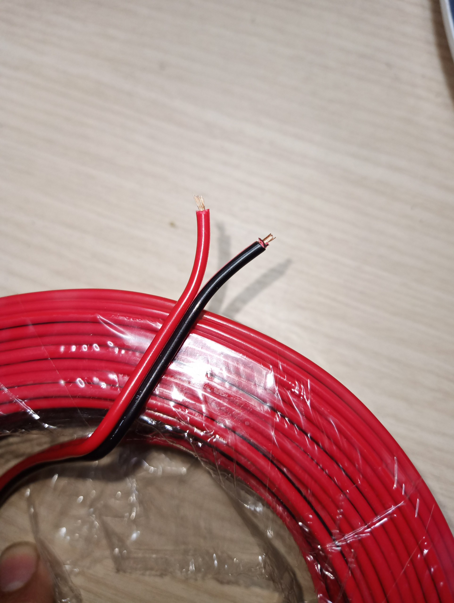 Dây điện đôi đỏ đen 2x0,75 mm