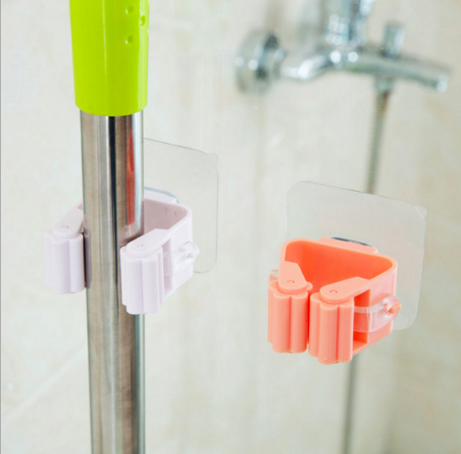 MÓC TREO CHỔI THÔNG MINH