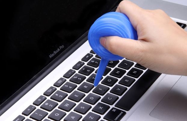 [HCM]Bộ vệ sinh laptop / bộ chùi 4 món