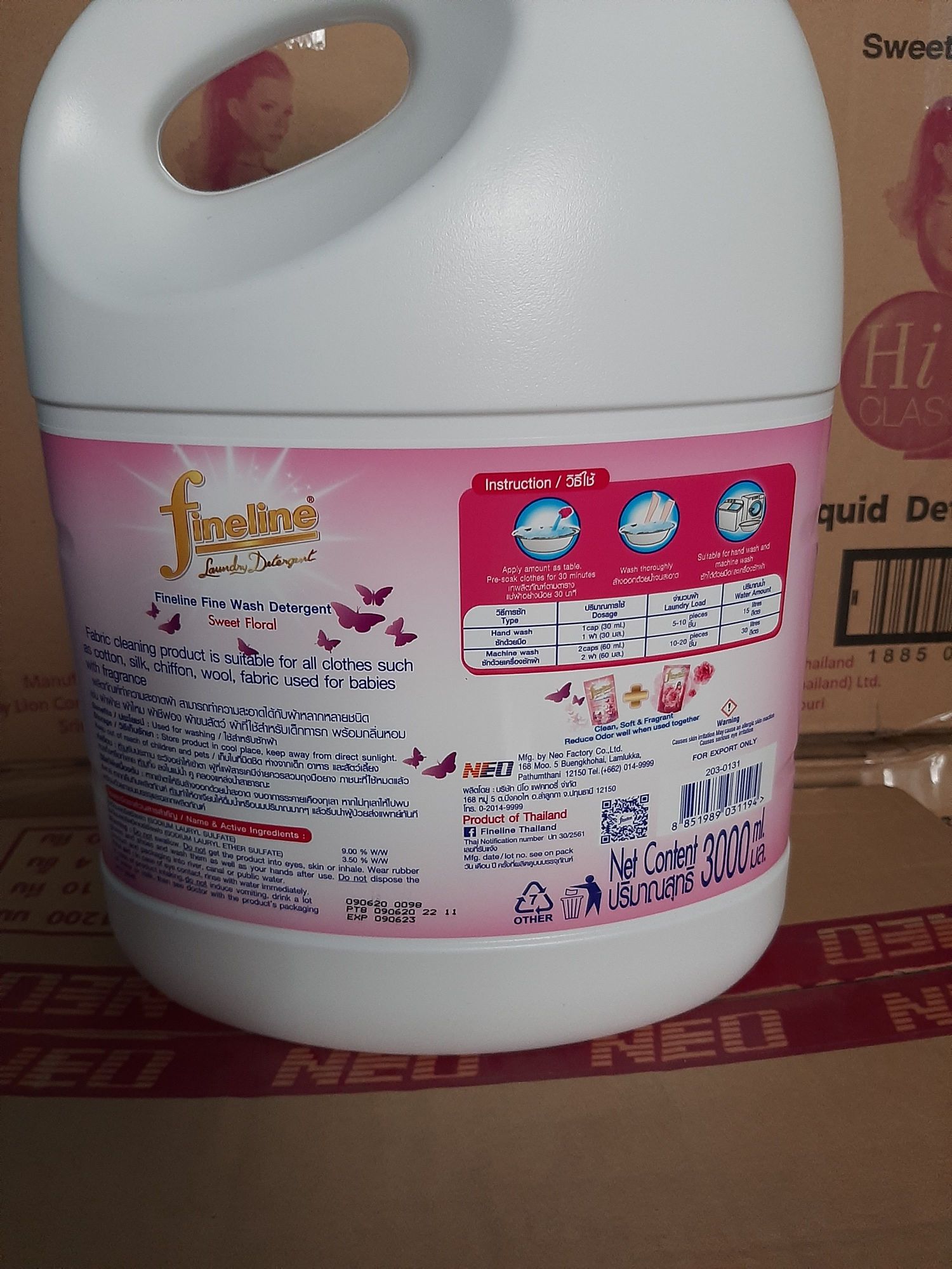 Nước giặt xả fineline Hồng 3L thái lan