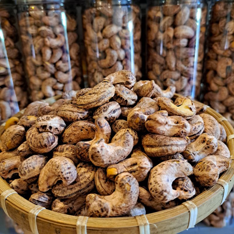 Hạt Điều Lụa Rang Muối Loại Nguyên Size Lớn Hũ 500gr